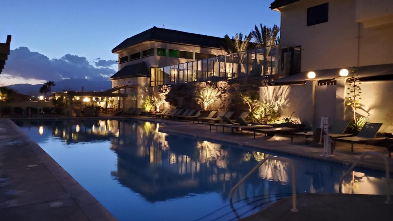 Azure Palm Hot Springs Hotel Desert Hot Springs Eksteriør billede